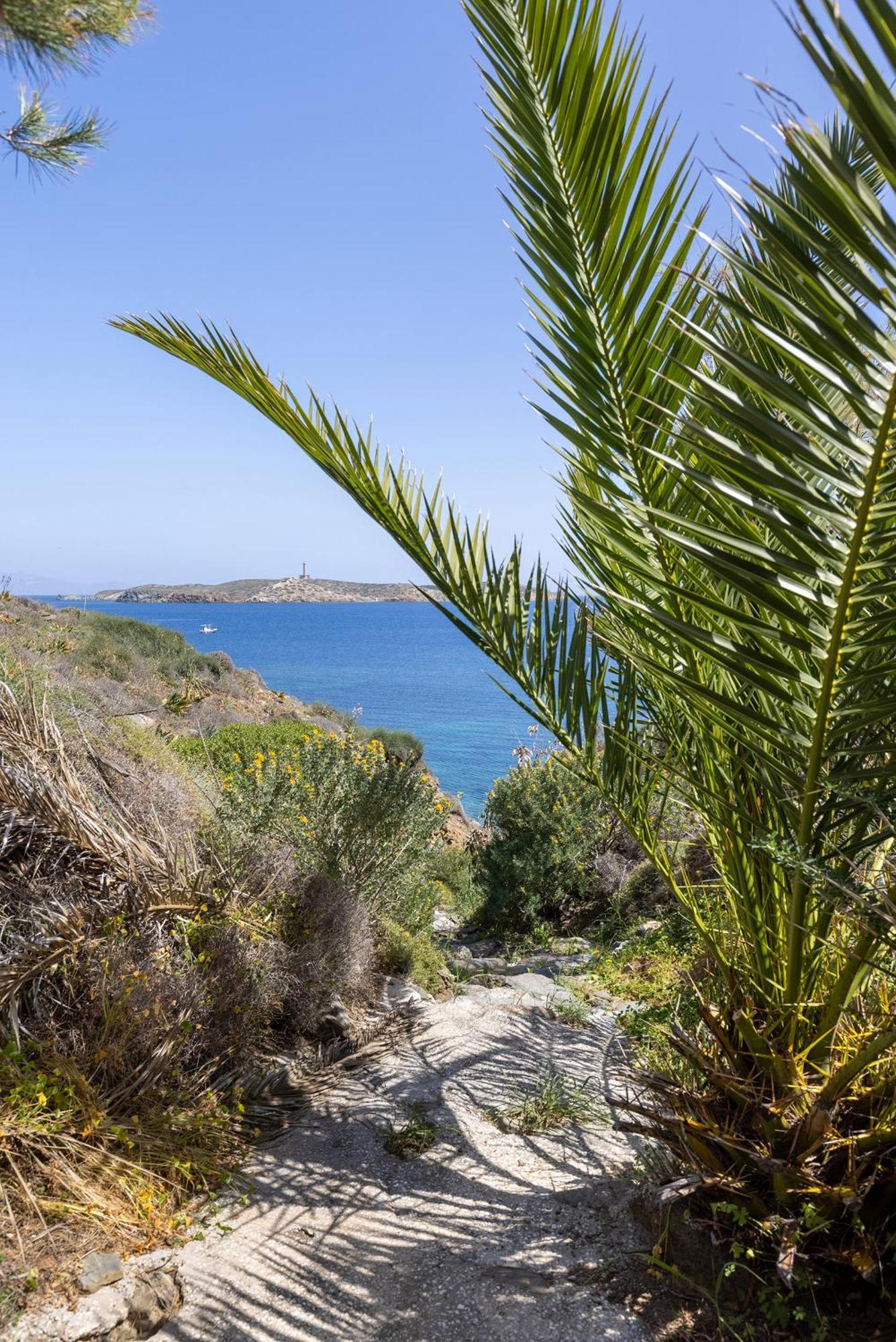 Aegean View - Seaside Apartment In Syros Azolimnos Syros Exterior photo